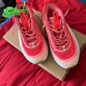W Cosmic Unity 3s
